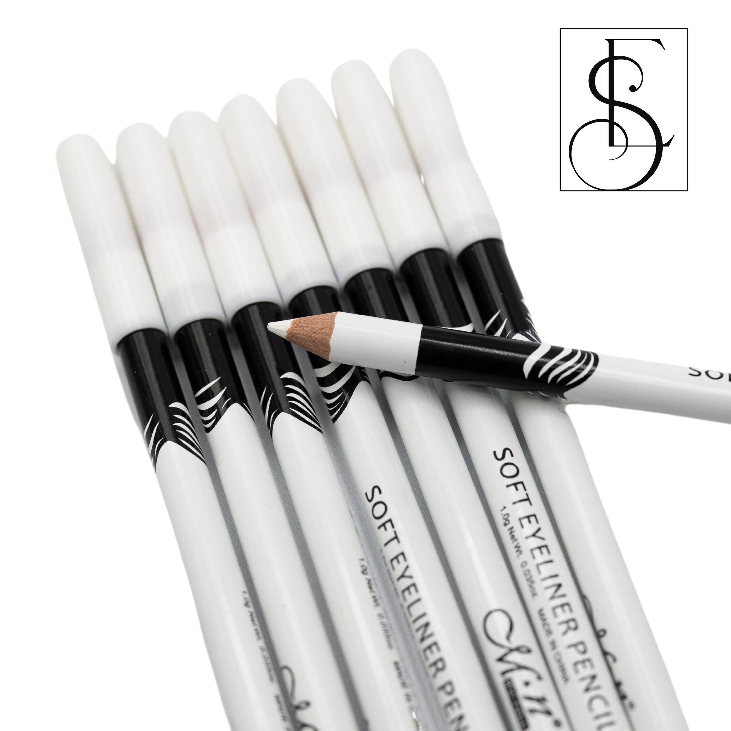 White eyeliner and lip liner pencil used to draw and map shapes for Permanent Makeup Tattoo procedures.