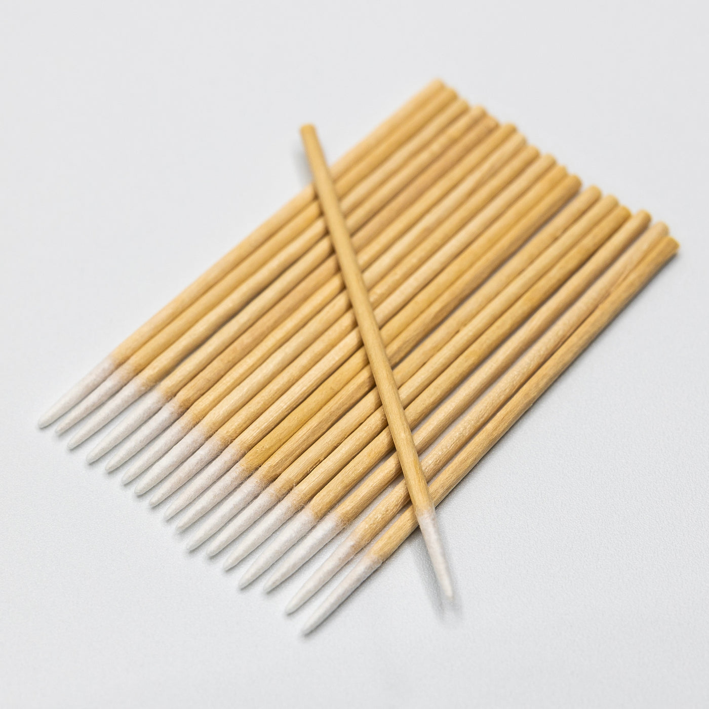 DISPOSABLE PRECISION MICRO COTTON SWABS (100 Pieces)